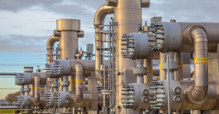 Shop Fabrication of Pipes for Natural Gas Processing Plants Shop Fabrication of Pipes for Natural Gas Processing Plants