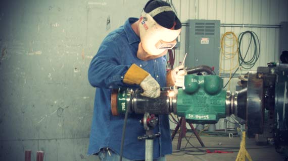 How Fabrication Serves The Oil & Gas Boom How Fabrication Serves The Oil & Gas Boom