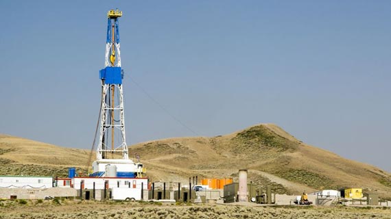 A Look At The Hydraulic Fracking Process and How It Works A Look At The Hydraulic Fracking Process and How It Works